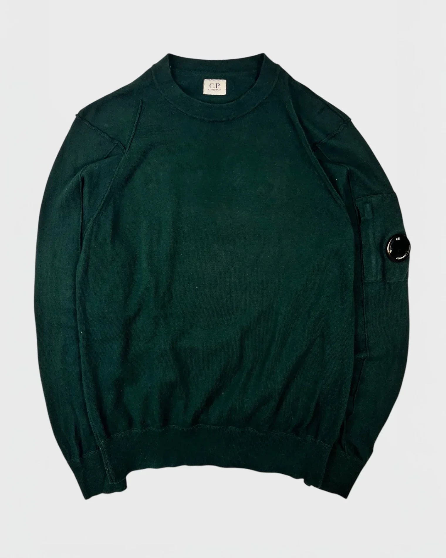 C.P. Company pull