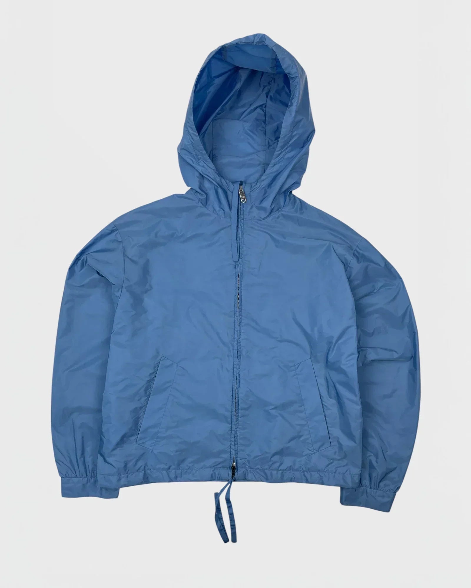Prada veste
